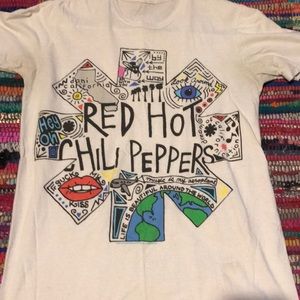Red shot Chilli Peppers Band Tee Unisex